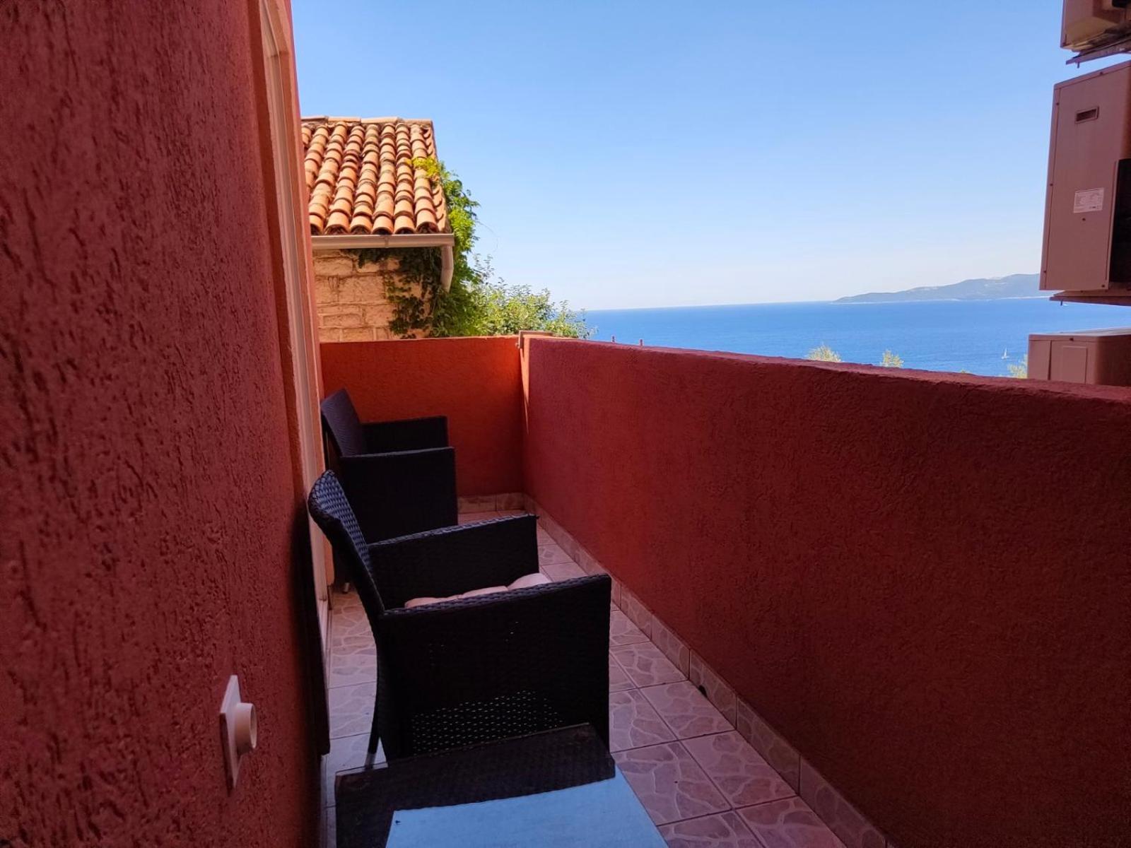 Apartments Drobni Pijesak Petrovac Room photo