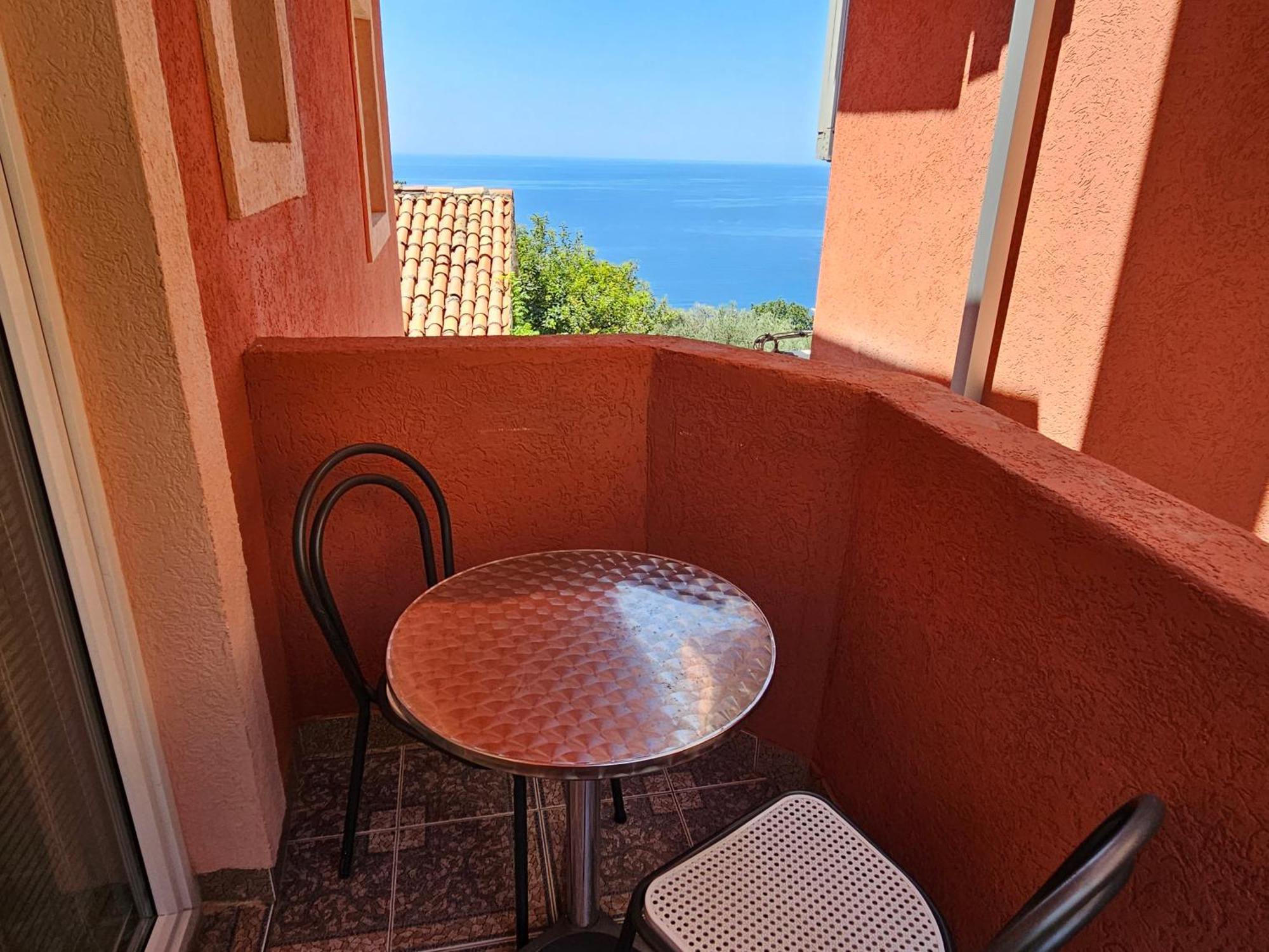 Apartments Drobni Pijesak Petrovac Room photo