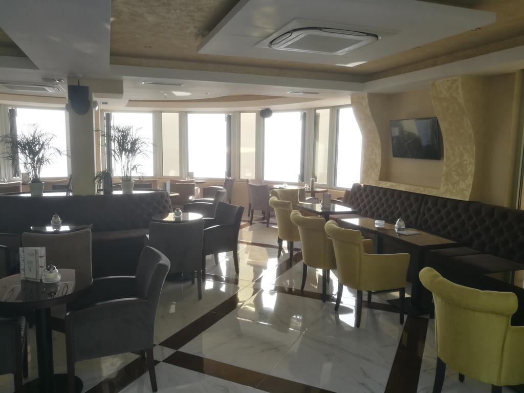 Apartments Drobni Pijesak Petrovac Exterior photo